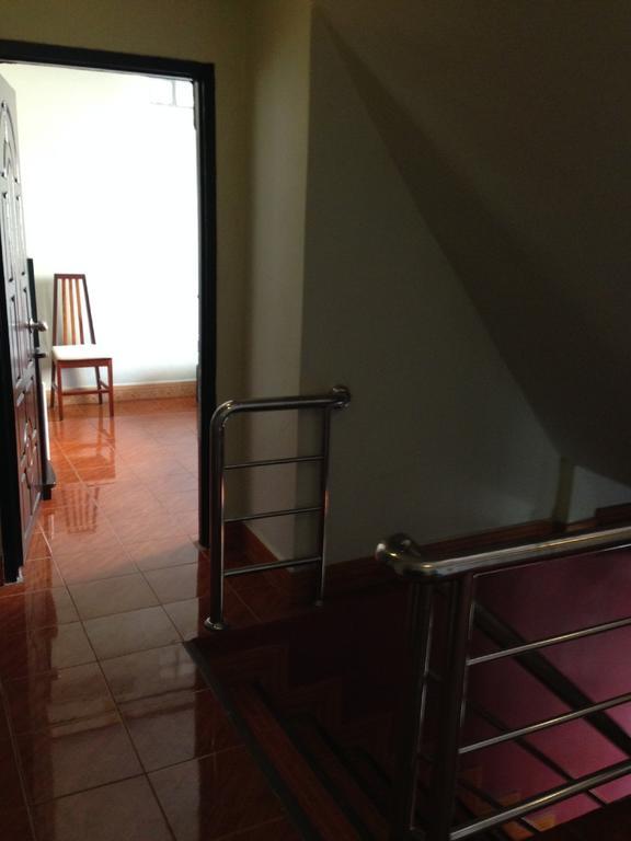 La Gondola Guesthouse Vientiane Exterior photo